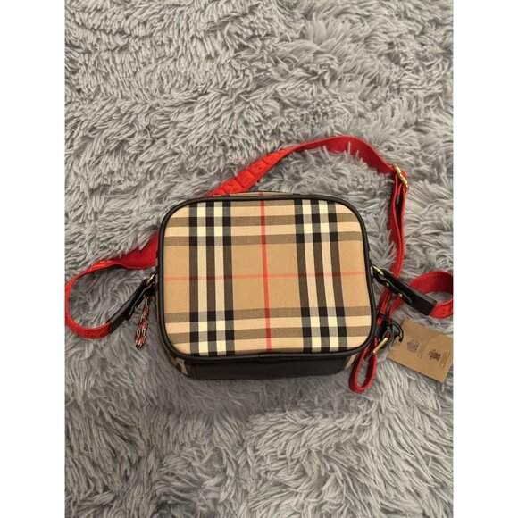 Burberry Checkered Crossbody Bag With Red Strap & Embroidered Patch - Picture 2 of 11